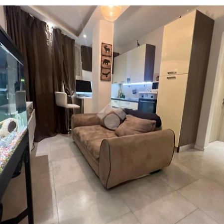 Апартаменты Chez Elisa Zona Sobborghi Monza Brianza , Italia Экстерьер фото