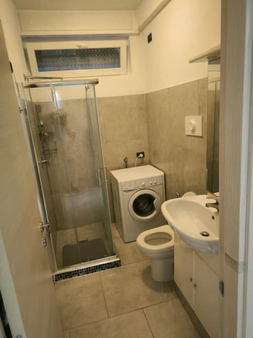 Апартаменты Chez Elisa Zona Sobborghi Monza Brianza , Italia Экстерьер фото